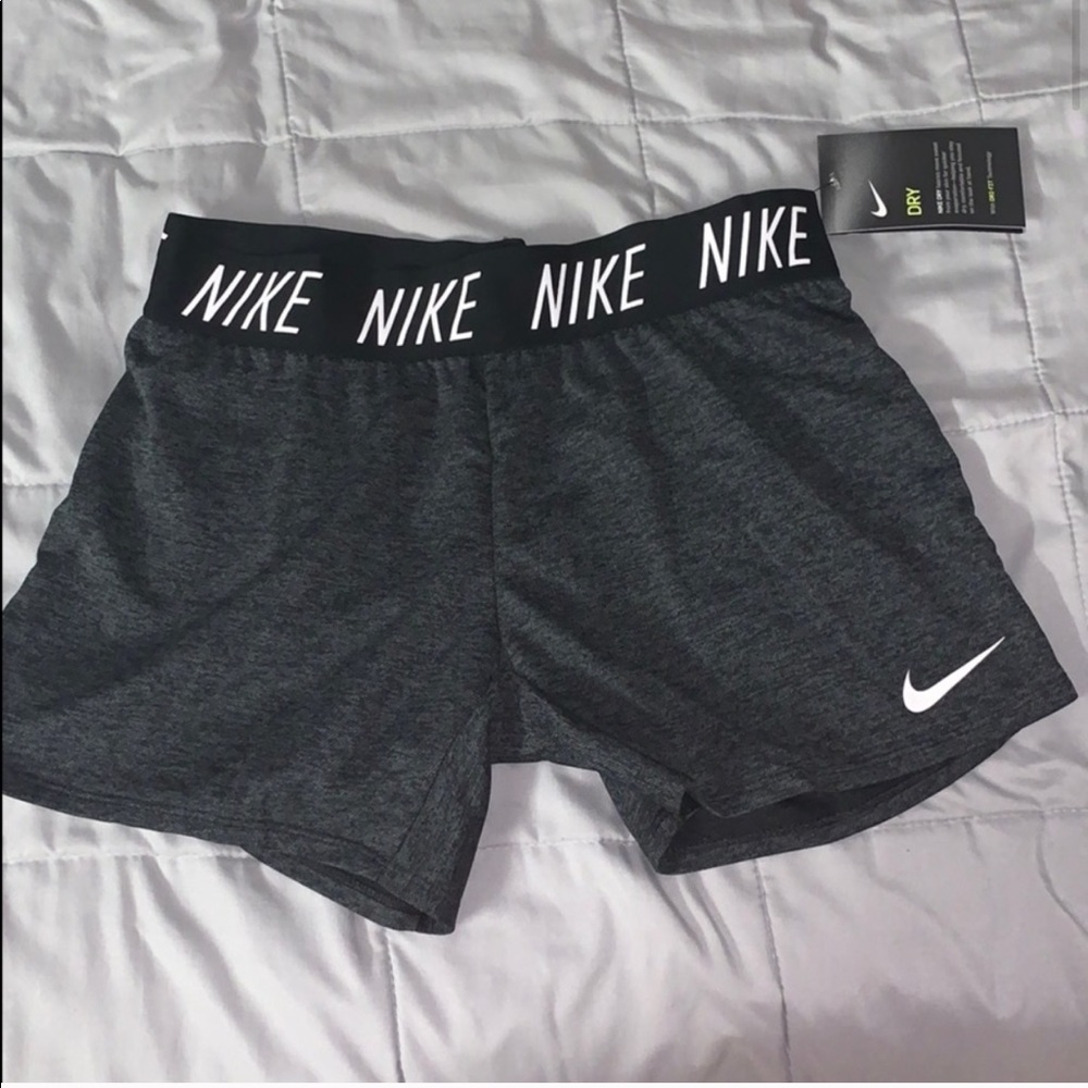 COPY - Nike shorts